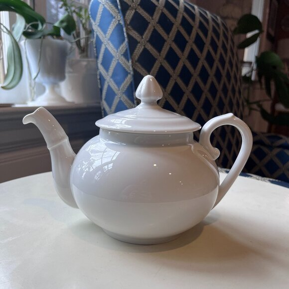 Pillivuyt France Porcelain White Teapot